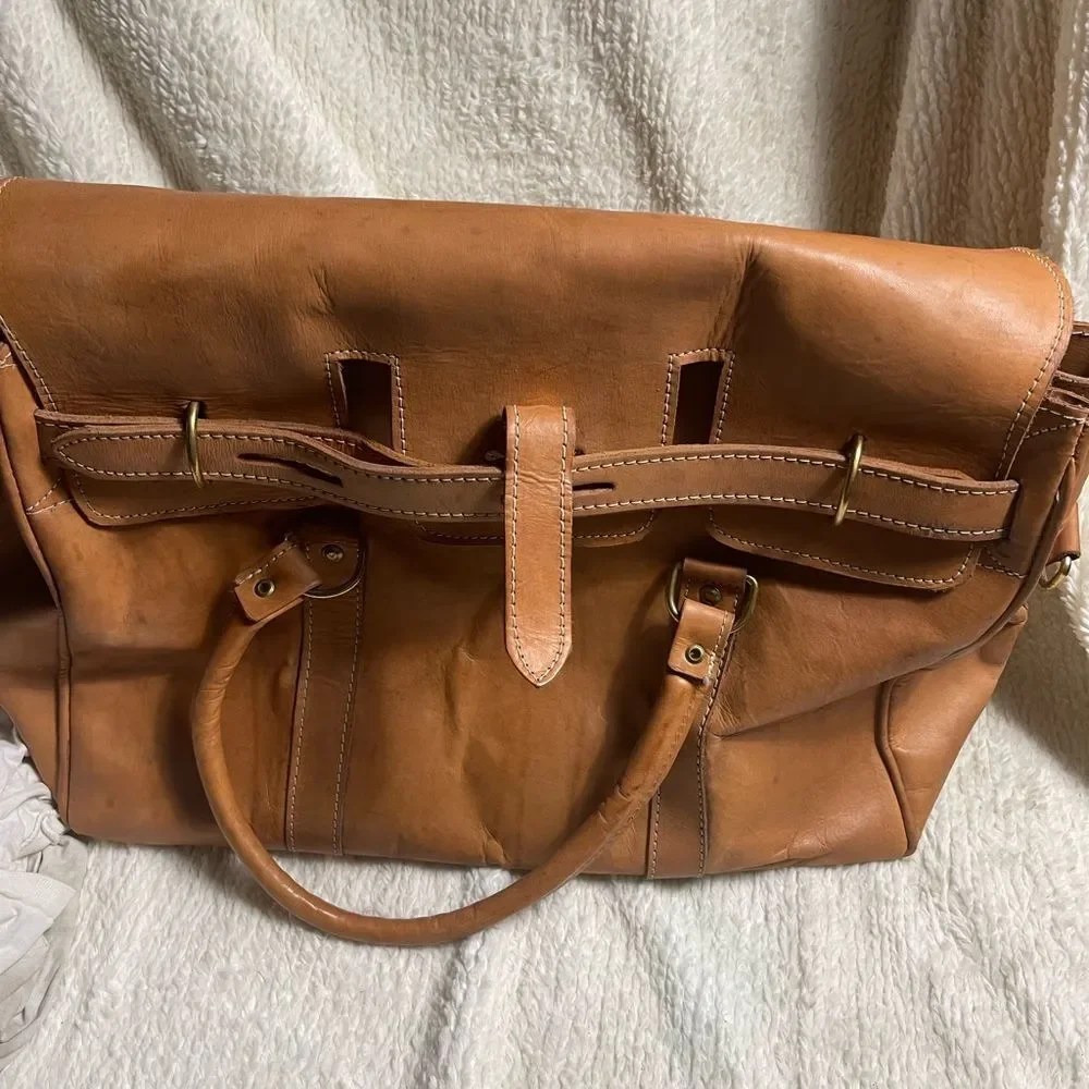 Classic Tan Leather Duffel travel weekender Bag gold tone hardwares